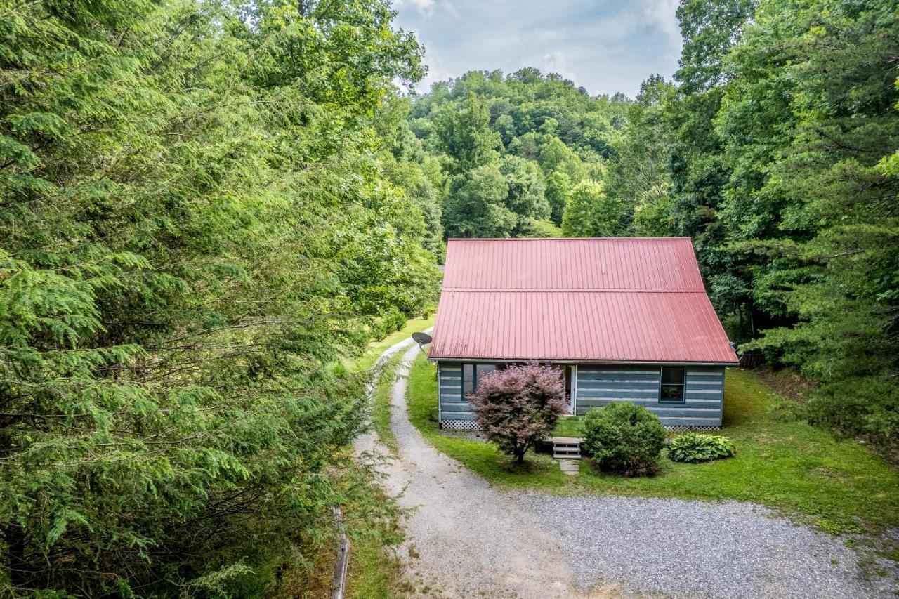 Vila Pebble On The Creek Whittier Exteriér fotografie